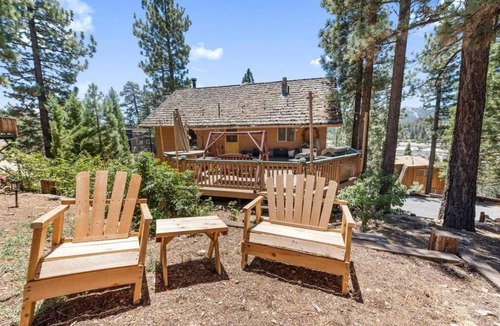 Whispering Forest House | Paradise Cabin