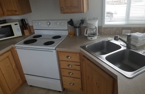 Rockaway Beach House | Paradise Cove RV Resort & Marina