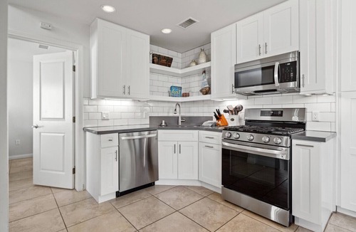 Mission Beach Villa | Paradise Isle in Mission Beach with A/C!