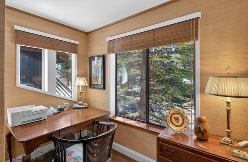 Tahoe Pines Cabin | Park Avenue Tahoe Lodge