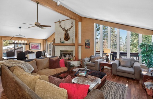 Tahoe Pines Cabin | Park Avenue Tahoe Lodge