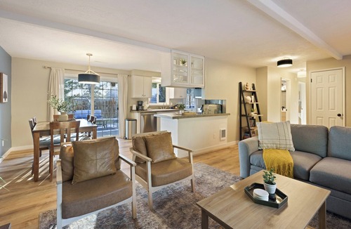 Southwest Bend House | Park Place- Private Bend Retreat with Hot Tub Under the Stars