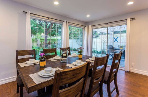 University Park House | Park View 3BR Retreat｜Lush Backyard｜Private Patio & Deck｜Family-Friendly #6915