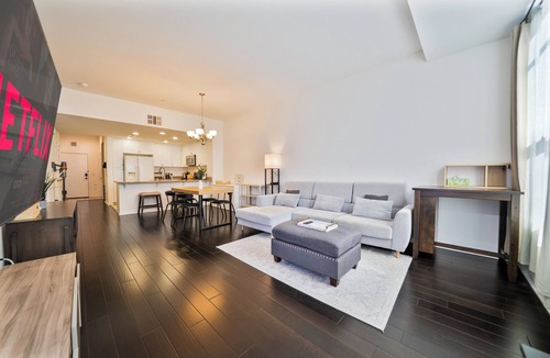 Alhambra Condo | Pasadena · LA Main Attractions · Downtown Main St!