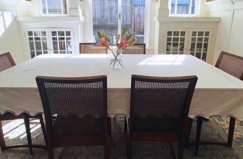 Piedmont Avenue House | Peaceful Garden Craftsman