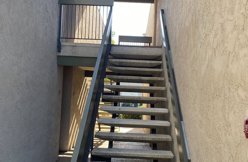 Serra Mesa Condo | Peaceful upper unit condo w/ high ceilings and private balcony