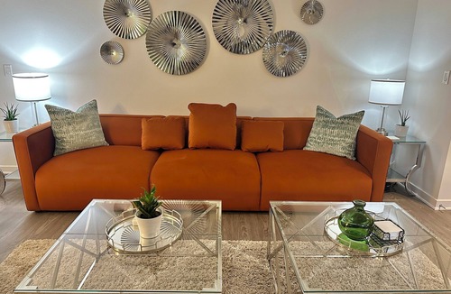 Downtown Apartment | Perfect 2-bedroom apartment with AC 2BD/2BA King beds in enchanting Santa Monica