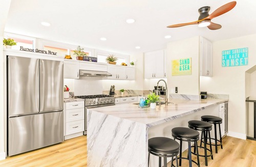 South Mission Beach House | Perfect for Families,Steps to the Beach W/Parking!
