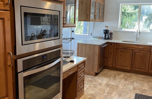 Shelton House | Perfect hideaway on a serene and peaceful lake