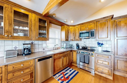 Gleneden Beach House | Perfect oceanfront beach getaway with amazing views walk to the beach