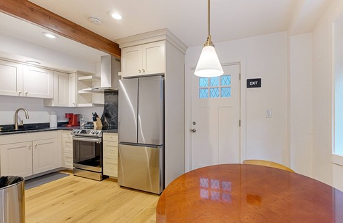 South Snyderville Basin House | Pet-friendly duplex w/mountain views, shared firepit and deck