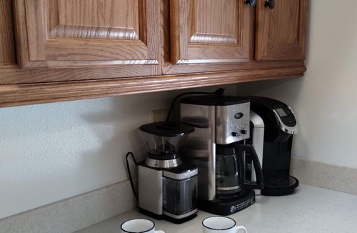 Graeagle House | Pet friendly, fully fenced, A/C