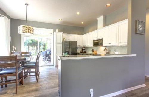 Springfield House | Pet-Friendly Home w/Yard, 2 Mi to Autzen Stadium