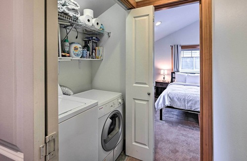 Mount Baker House | Pet-Friendly Seattle Home w/ Yard!