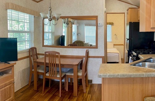 St. Augustine Beach Cottage | Pet Friendly St. Augustine Cottage - Just 2 blocks from the beach!