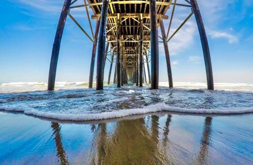 Townsite House | Pier View Retreat