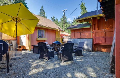 Cold Springs House | Pinecrest Dodge Ridge Cabin: Shared Outdoor Space
