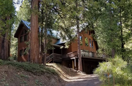 Long Barn Cabin | PinecrestAreaRentals #5 Gorgeous! 3rd night free. Just Book 2nights.