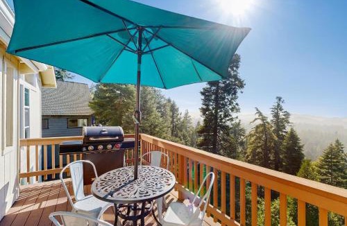 Arrowhead Villas House | Pinetree Palace