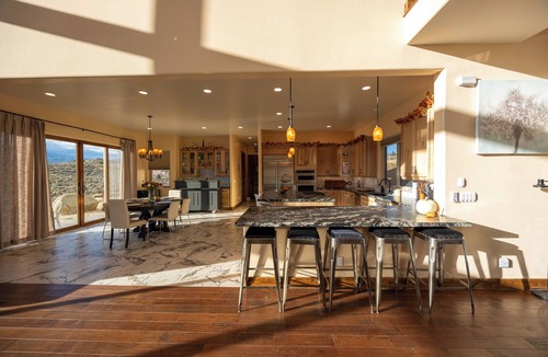 Virginia Foothills House | Pleasant Valley Mansion in South Reno