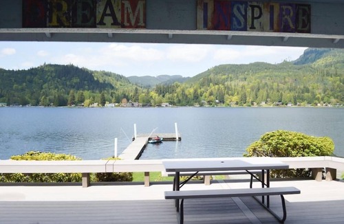 Bellingham House | PNW & PLAY @ Lake Samish