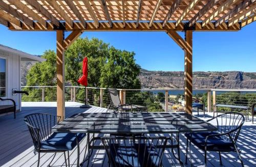 Lyle House | Point Lyle home