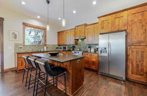Bend House | Points West
