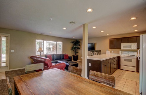 St. George Condo | Pools Open! | All Inclusive Amenity Family Resort | Poolside | Nicely Updated | #1209