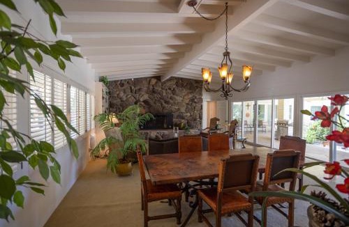 Borrego Springs House | Poolside Splendor! Spacious De Anza Golf Club Home