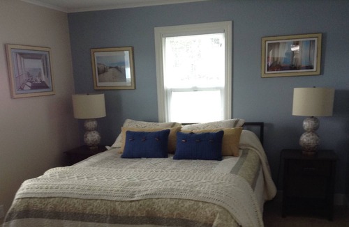 Port Hadlock House | Port Hadlock Between Port Townsend and Port Ludlow 105 Yarr Rd. 98339
