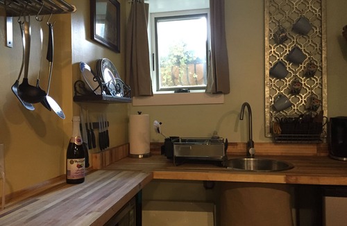 Irvington Apartment | Portland's Award Winning Most Talked About, Well-kept Secret