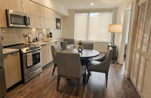 Downtown Los Angeles Apartment | Premier Downtown Koreatown Apartment