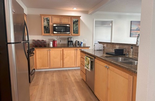 Liberty Lake Condo | Premium 3-BR condo @ Liberty Lake w Cable, WiFi, AC, Gym close to Golfs & Lake