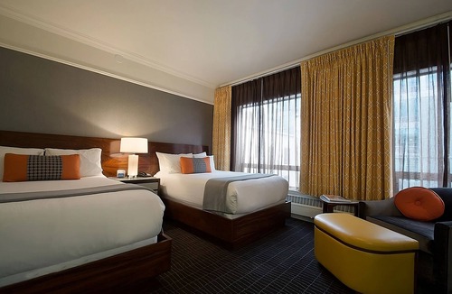 Downtown Portland Hotel | Premium Two Double Beds