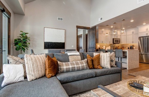 Park City Condo | Prime Location, Community Amenities, Chef