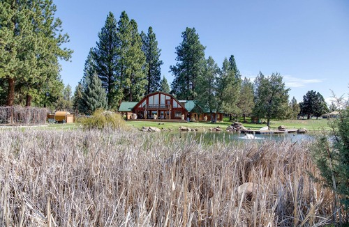 Sisters House | Private 40-Acre Ranch + Pool, Sauna w/Yurt