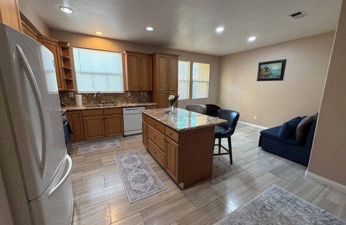 National City House | Private and Stylish 3Bdrm 3Ba Townhome, Gated Patio, Free Parking, Available Now