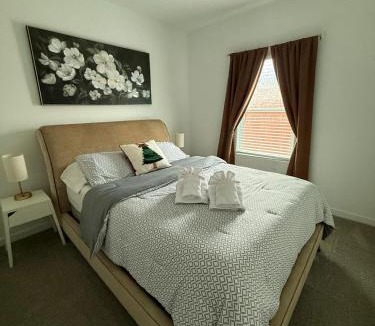 Wheatland House | Private Guest Suite - Shows and Hard Rock