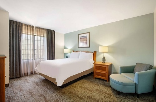 Carmel Mountain Ranch Hotel | Private Kitchen, Pool, Free Breakfast: Ideal San Diego Stay Near Attractions!