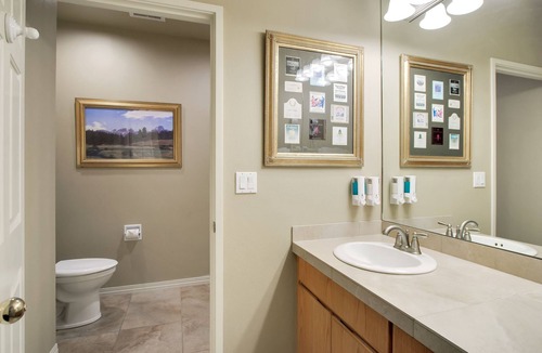 Century West Hotel | Private Mt. Bachelor Village suite in Bend with access to resort hot tubs/pool