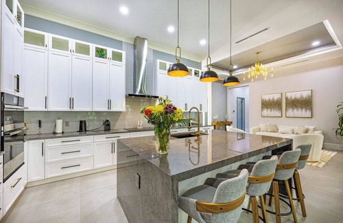 Naples House | Private. Polished. Poolside. A Florida Estate That Delivers.