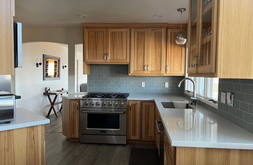 Gualala House | Private vacation home with huge ocean views, hot tub, games-walk to restaurants