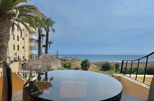 Playas de Rosarito Apartment | Puerto Nuevo Villa Olas 2BR 2BA with pool