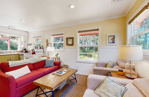 Tillicum Beach Cottage | Quaint cottage in the woods 75 yards to the beach - dog-friendly, firepit & WiFi