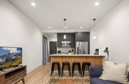 Mann House | Quaint Town Home with A/C, shared outdoor space
