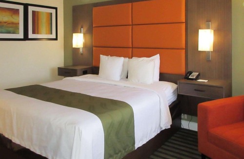 Salinas Hotel | Quality Inn Salinas City Center Area