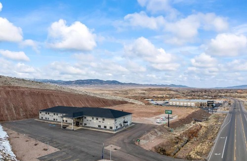 Salina Hotel | Quality Inn & Suites Salina National Forest Area