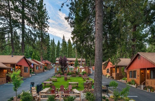 Tahoe Vista Cabin | Queen Studio Cabin
