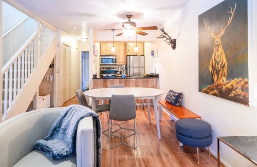 North Park City Condo | Quick walk to slopes. Short walk to downtown.