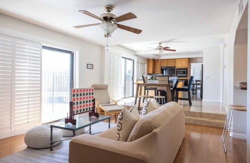 Fountain Valley House | Quiet 4 BR Home with Pool + Patio